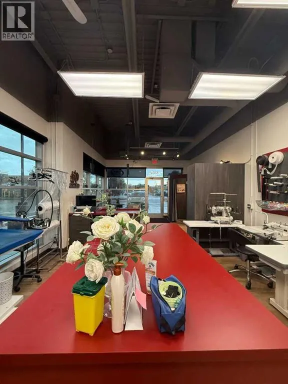 123 Alterations Lane  NW