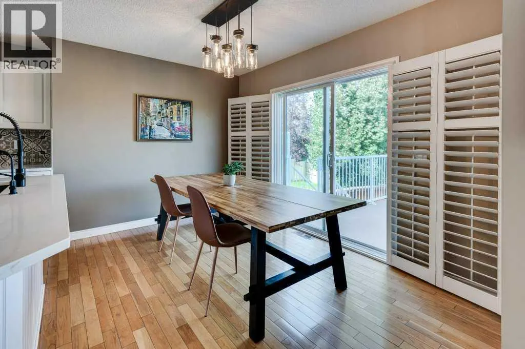 14 Somerglen Crescent SW