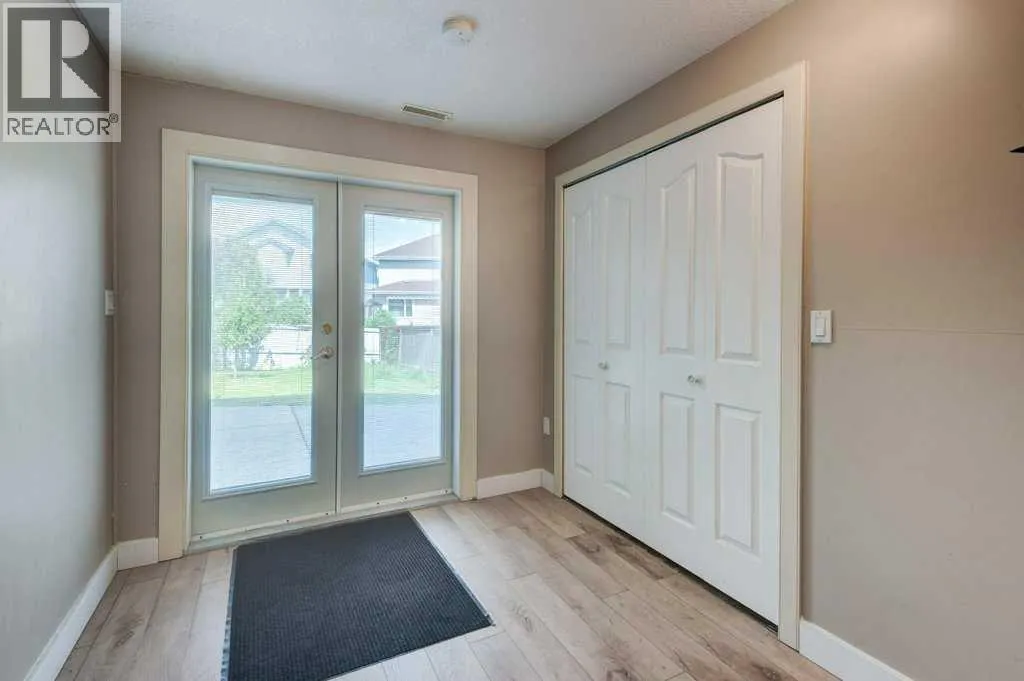 14 Somerglen Crescent SW