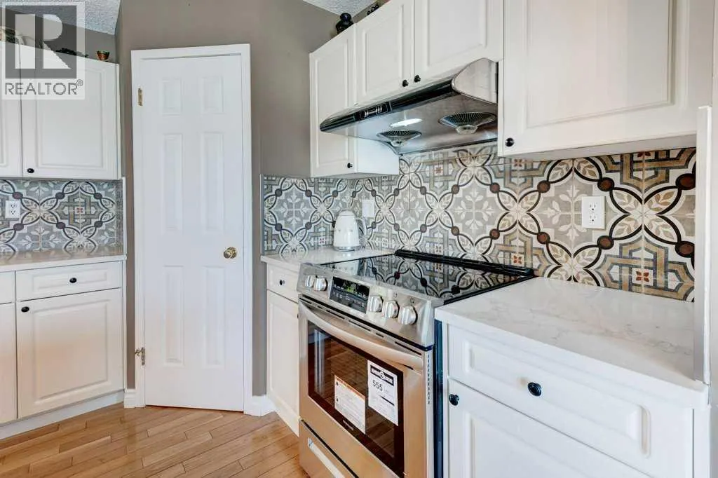 14 Somerglen Crescent SW