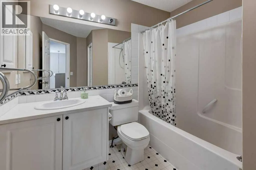 14 Somerglen Crescent SW