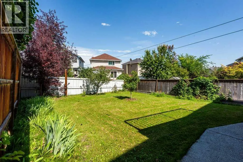 14 Somerglen Crescent SW