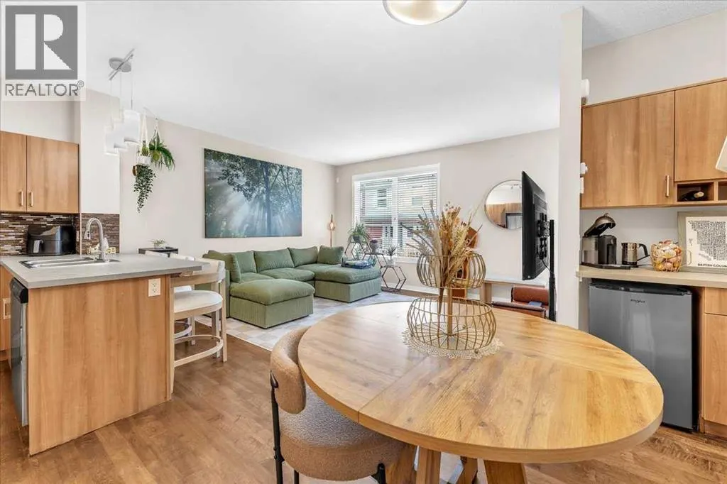 315, 10 Auburn Bay Avenue SE