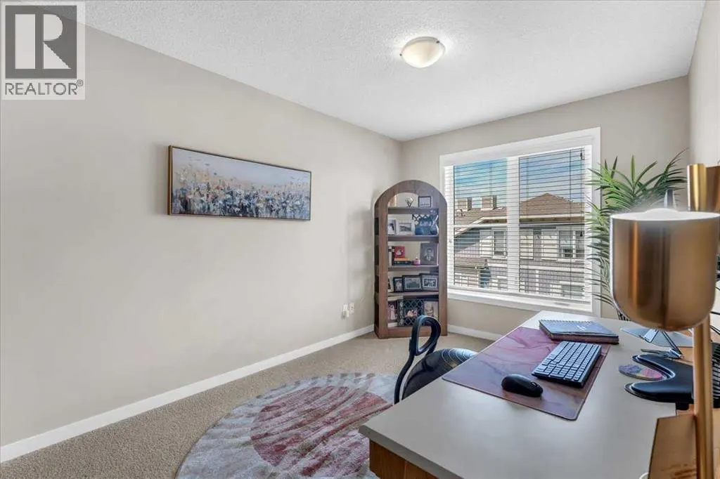 315, 10 Auburn Bay Avenue SE
