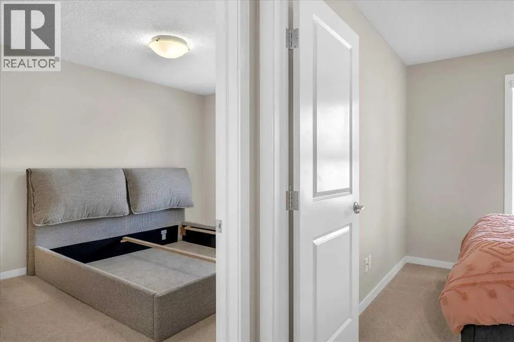 315, 10 Auburn Bay Avenue SE