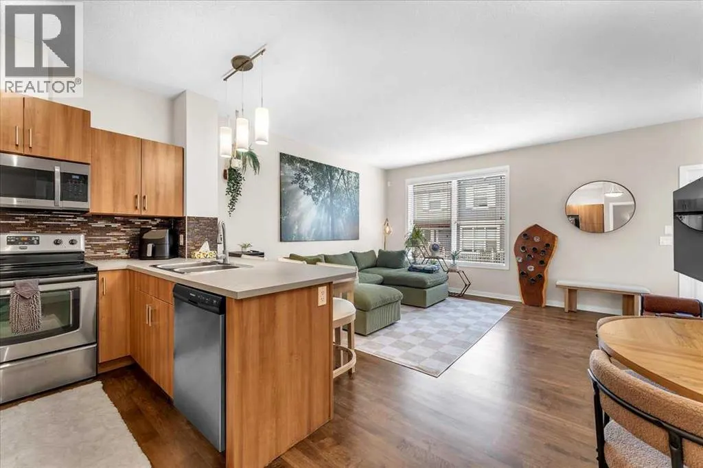 315, 10 Auburn Bay Avenue SE