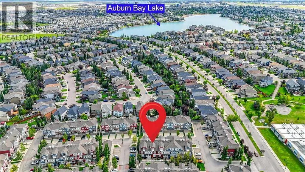 315, 10 Auburn Bay Avenue SE