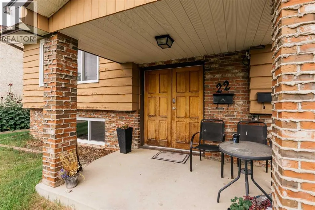 22 Nyman Crescent