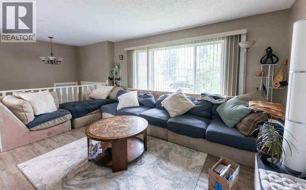 22 Nyman Crescent