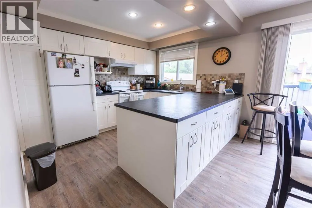 22 Nyman Crescent