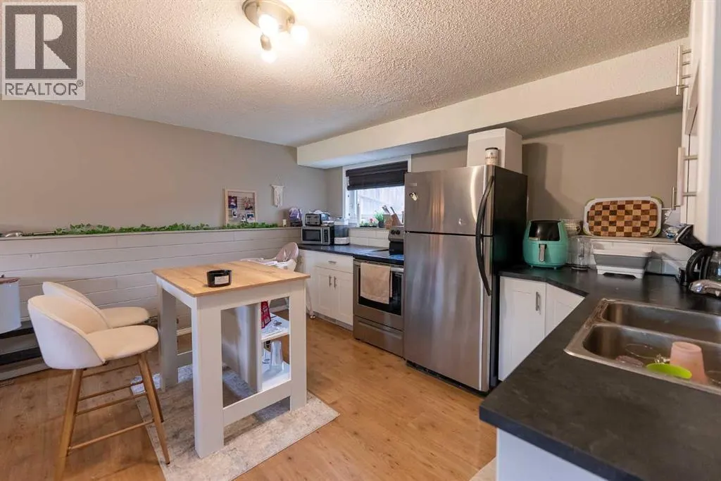 22 Nyman Crescent