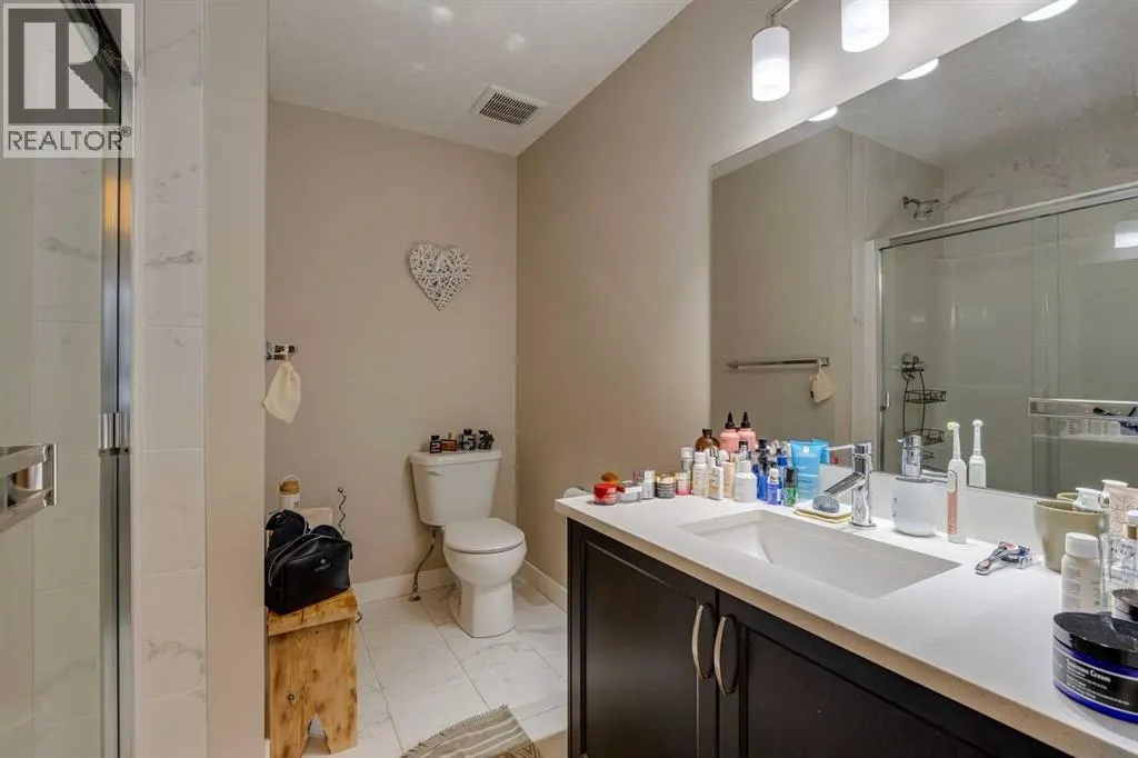385 Midtown Gate SW