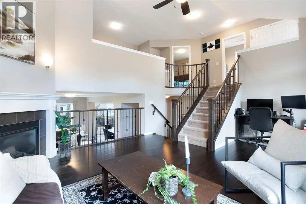 139 Windwood Grove SW