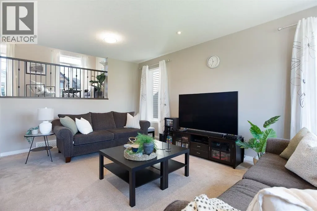 139 Windwood Grove SW