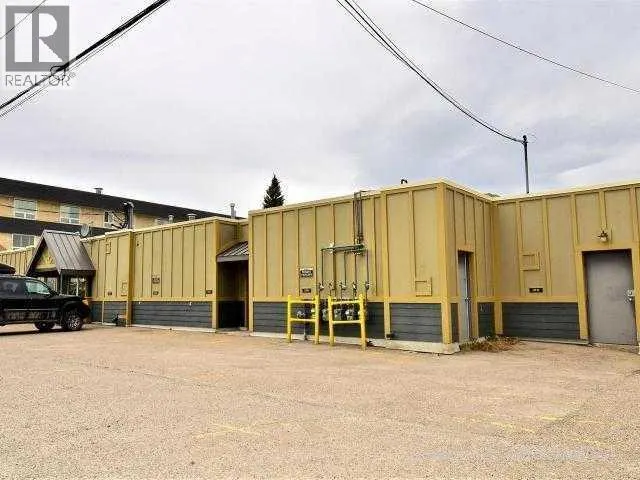 213-219 Pembina Avenue