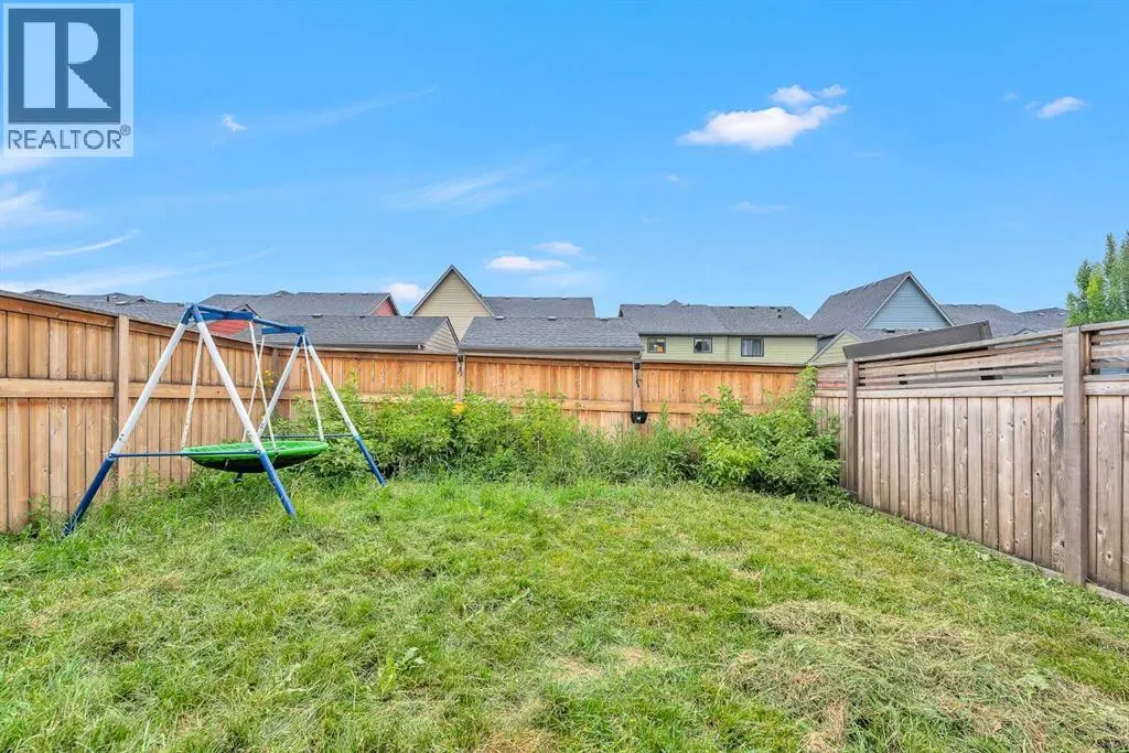 46 Walden Court SE