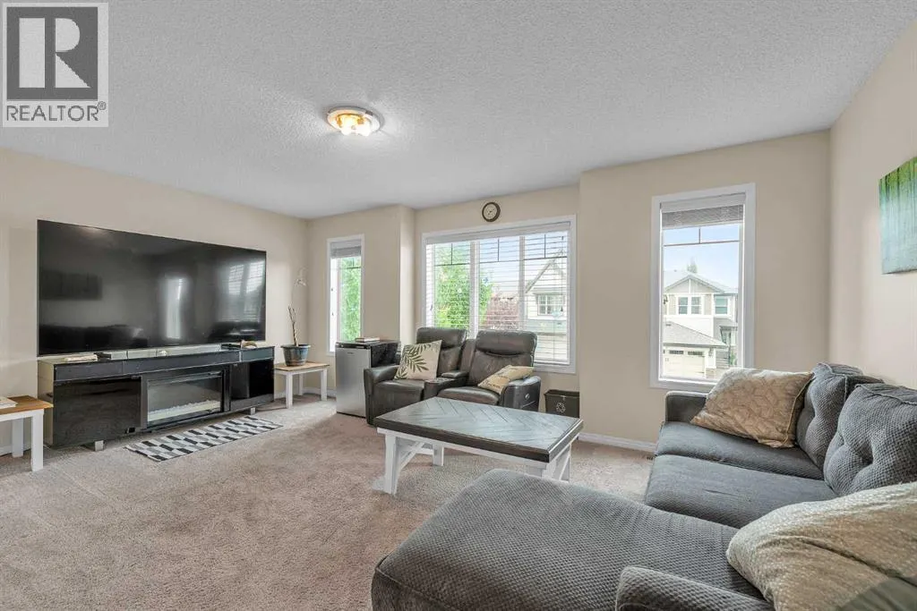 46 Walden Court SE