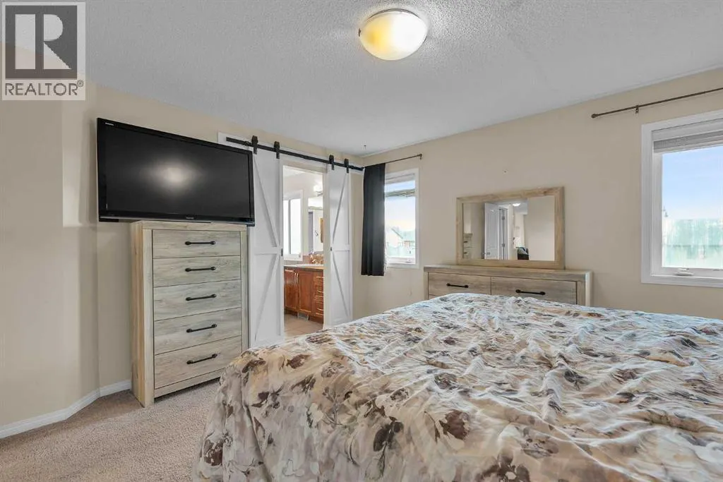 46 Walden Court SE