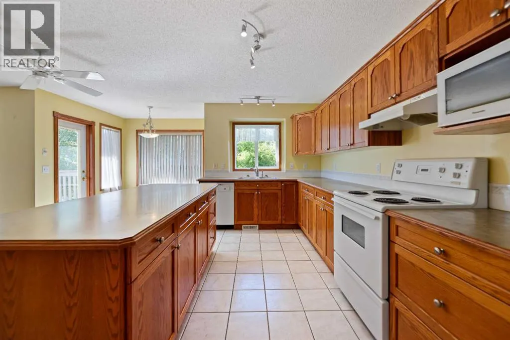 183 Cove Drive