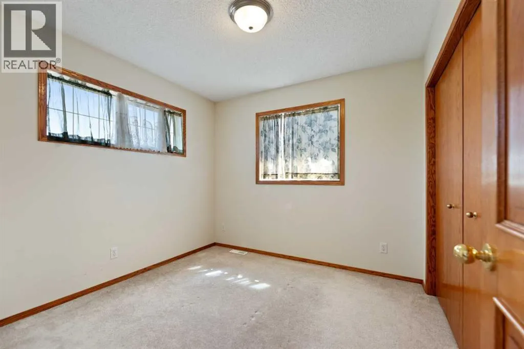 183 Cove Drive