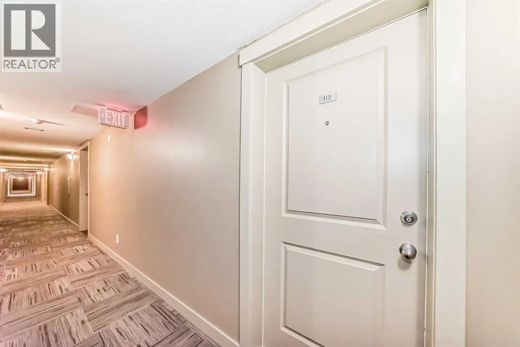 9113, 403 Mackenzie Way SW