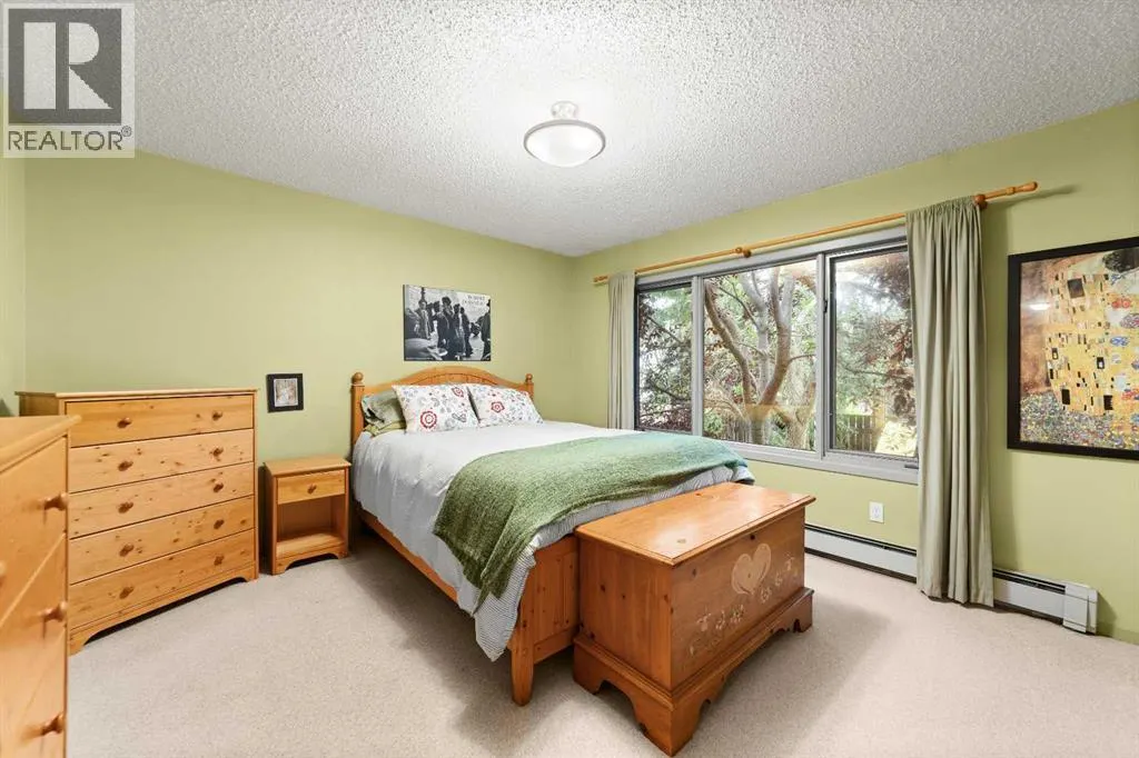 25 Westheights Drive