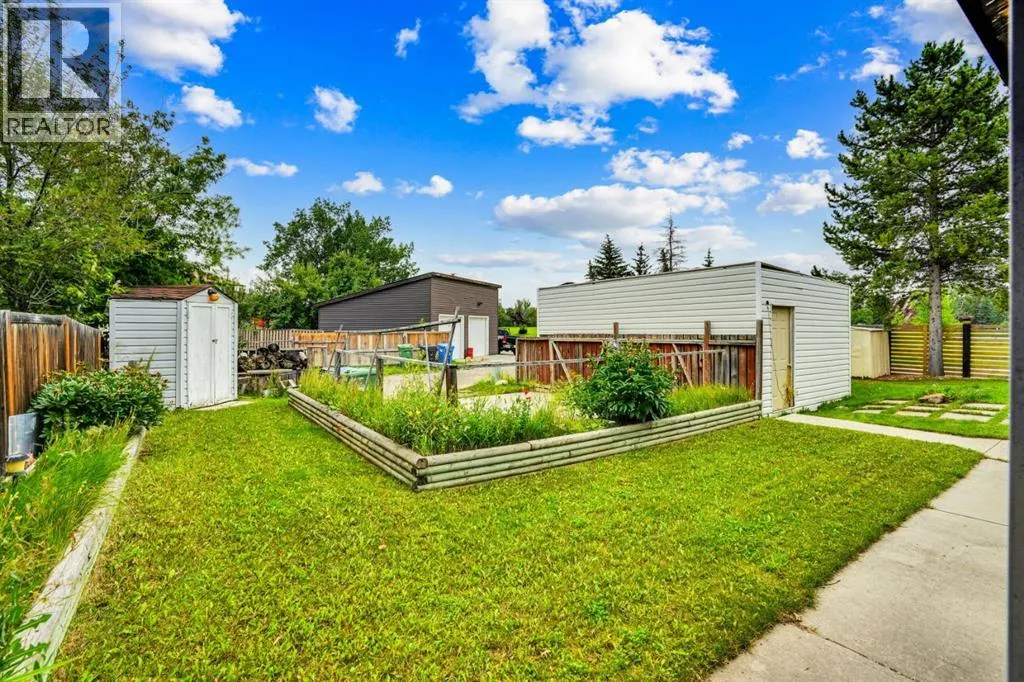 6908 Coach Hill Road SW