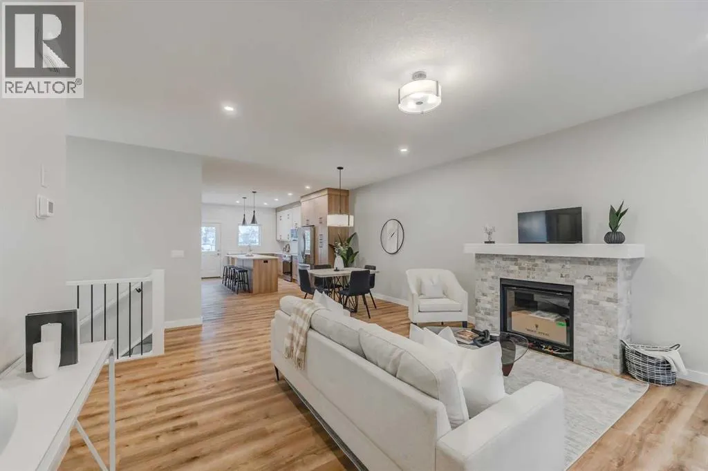 7 Clover Crescent