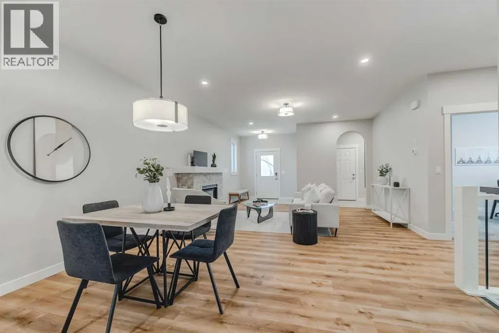 7 Clover Crescent