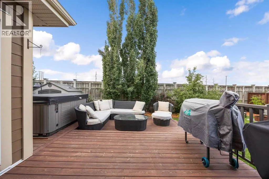 395 Mahogany Terrace SE