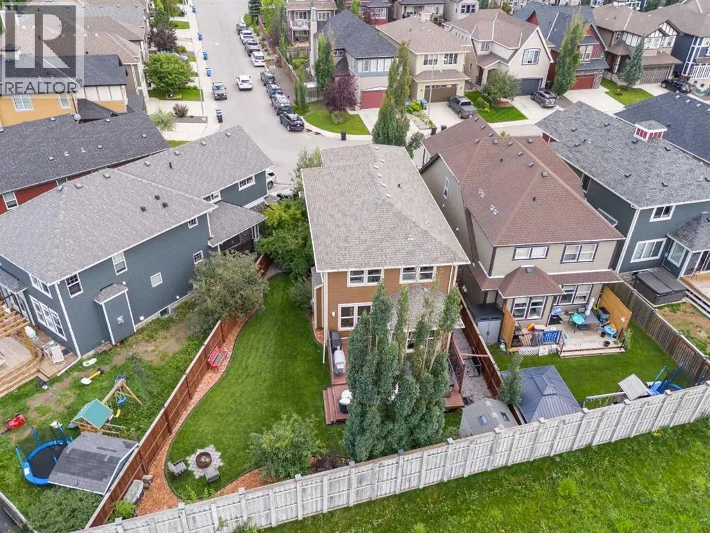 395 Mahogany Terrace SE