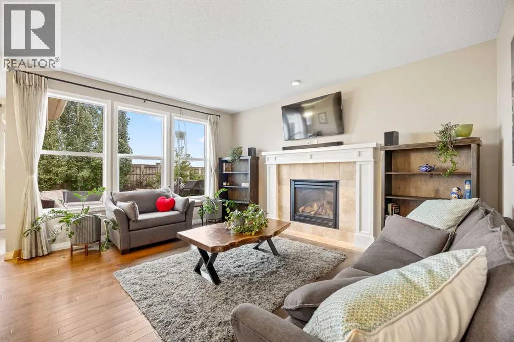 395 Mahogany Terrace SE