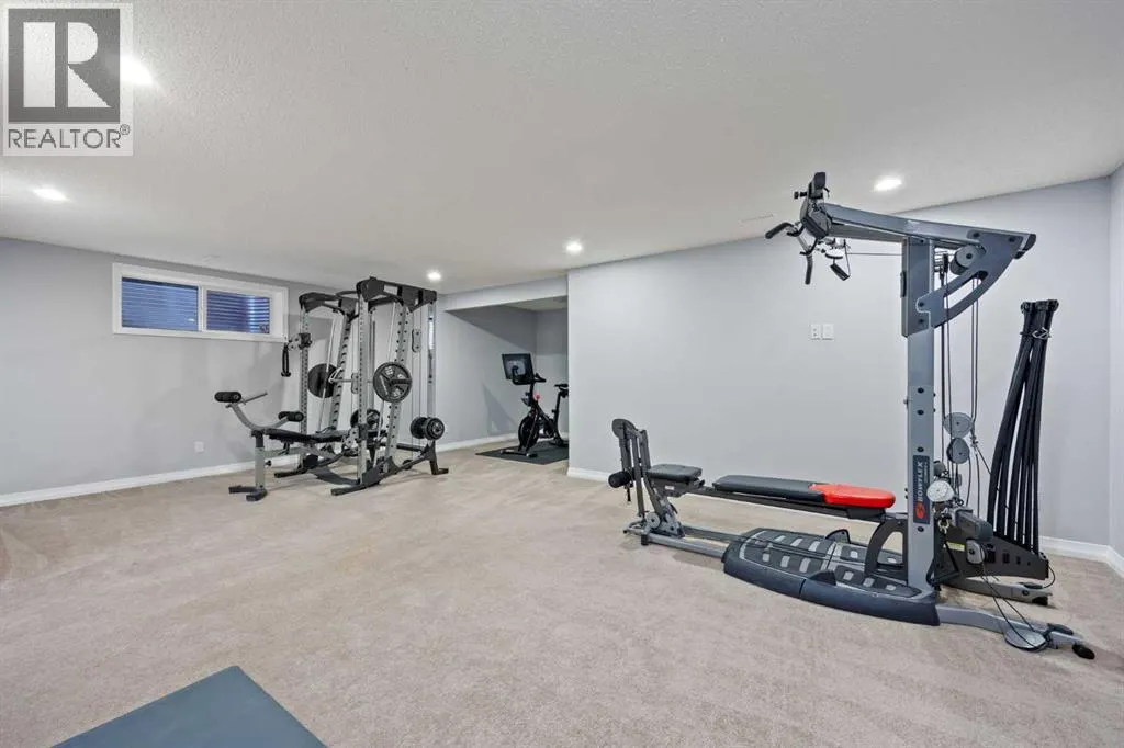 395 Mahogany Terrace SE