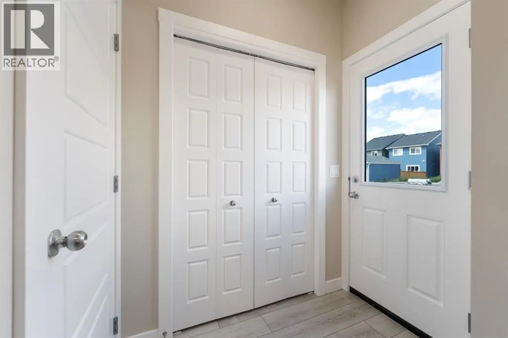 340 Cobblestone Gate SW