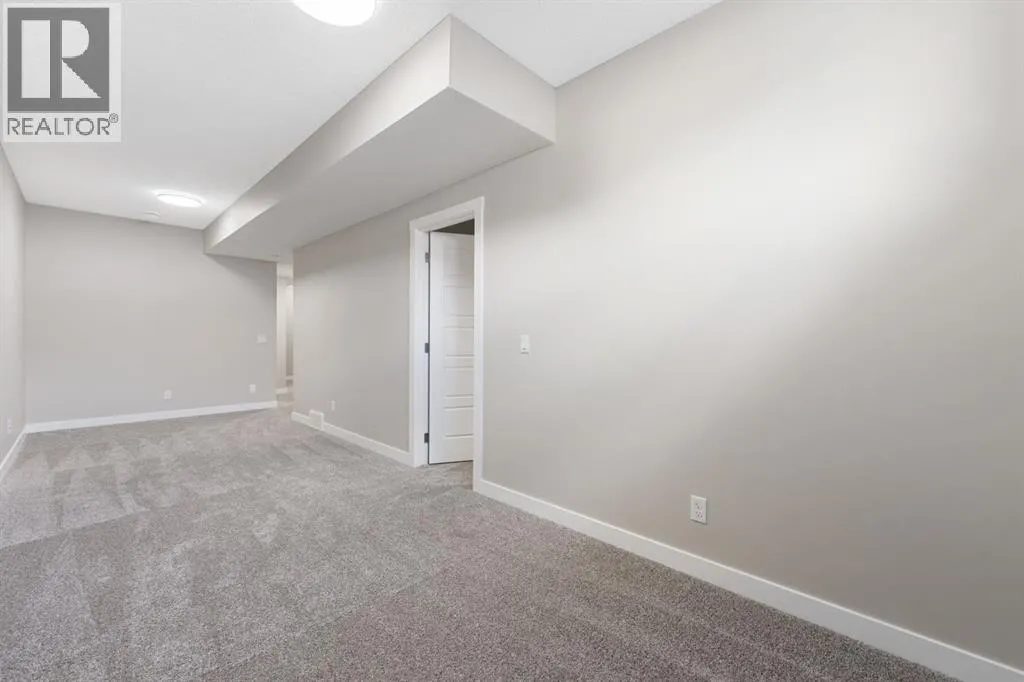 340 Cobblestone Gate SW