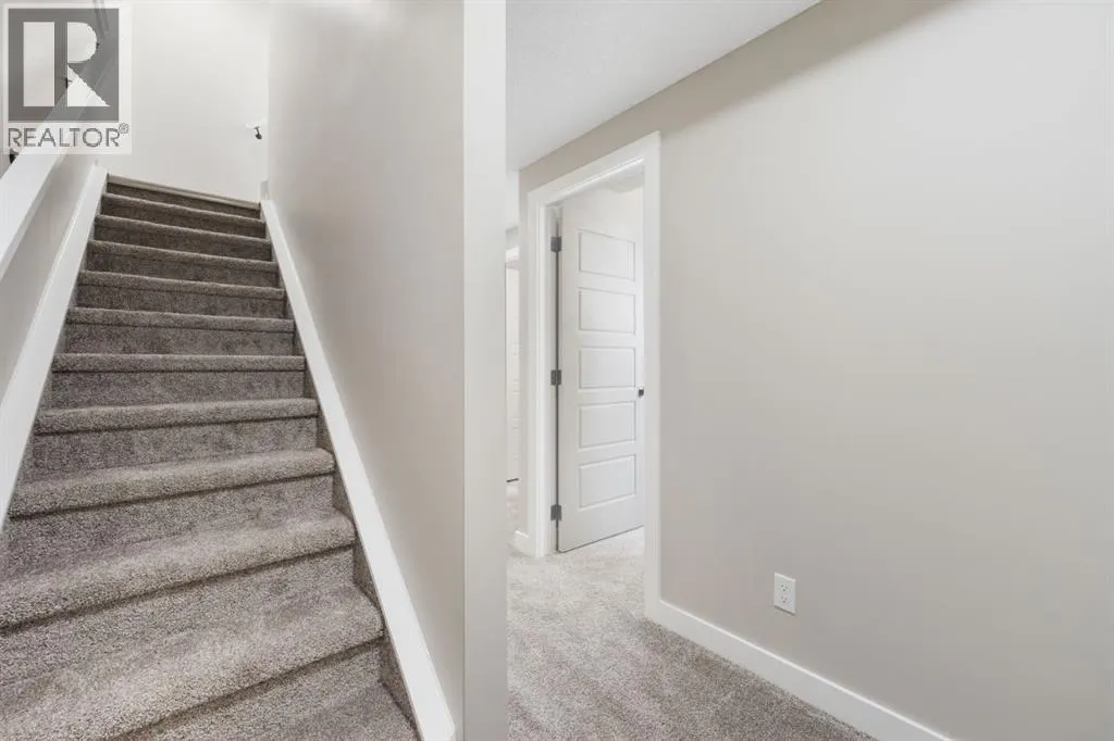 340 Cobblestone Gate SW