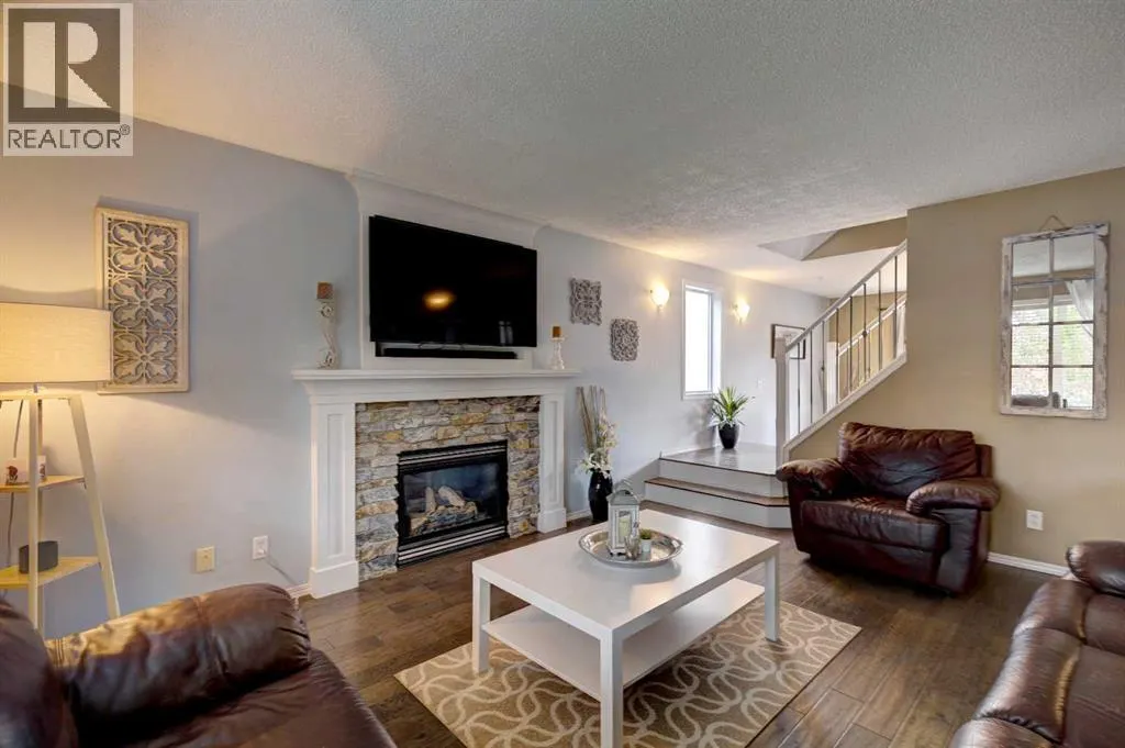 206 Copperfield Mews SE