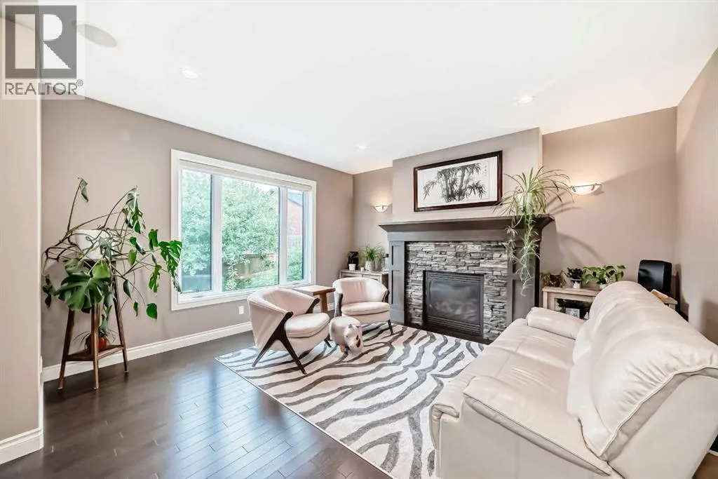 2695 Ravenslea Gardens SE