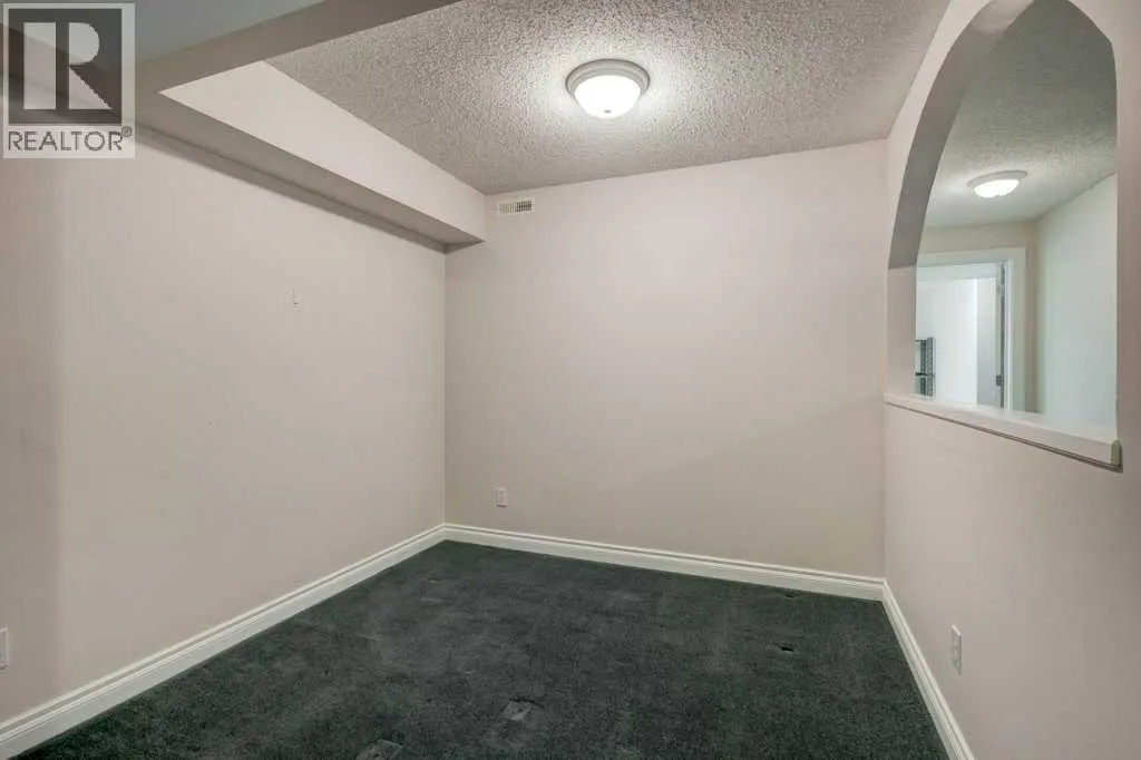 127 Patina Court SW