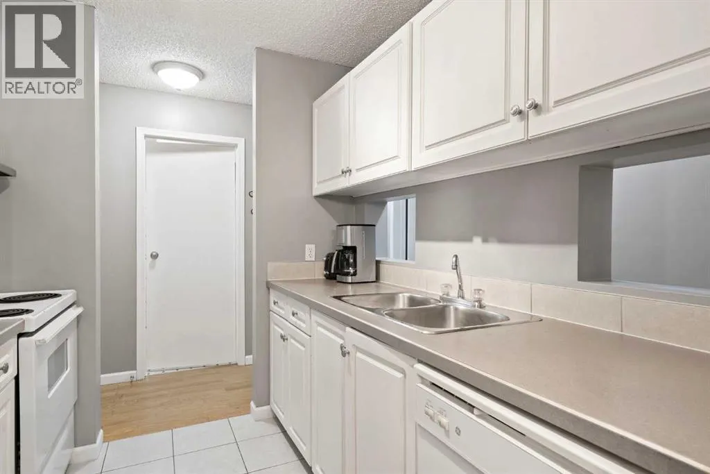 3103, 393 Patterson Hill SW