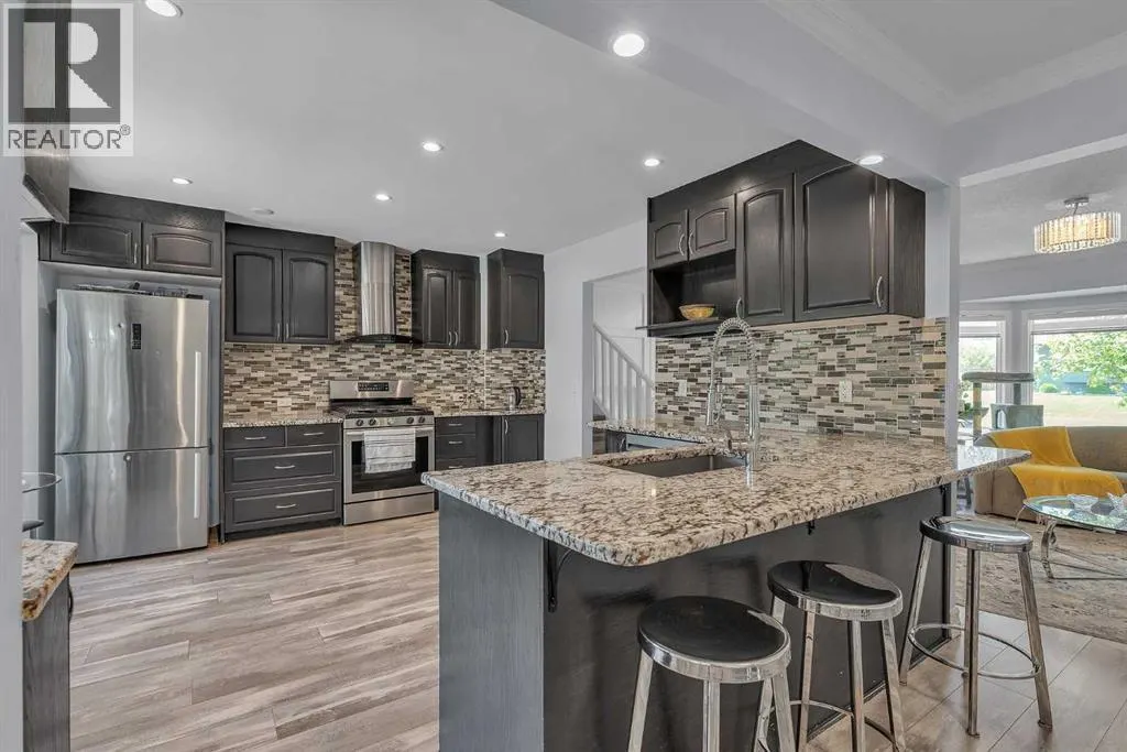 39 Templeridge Bay NE