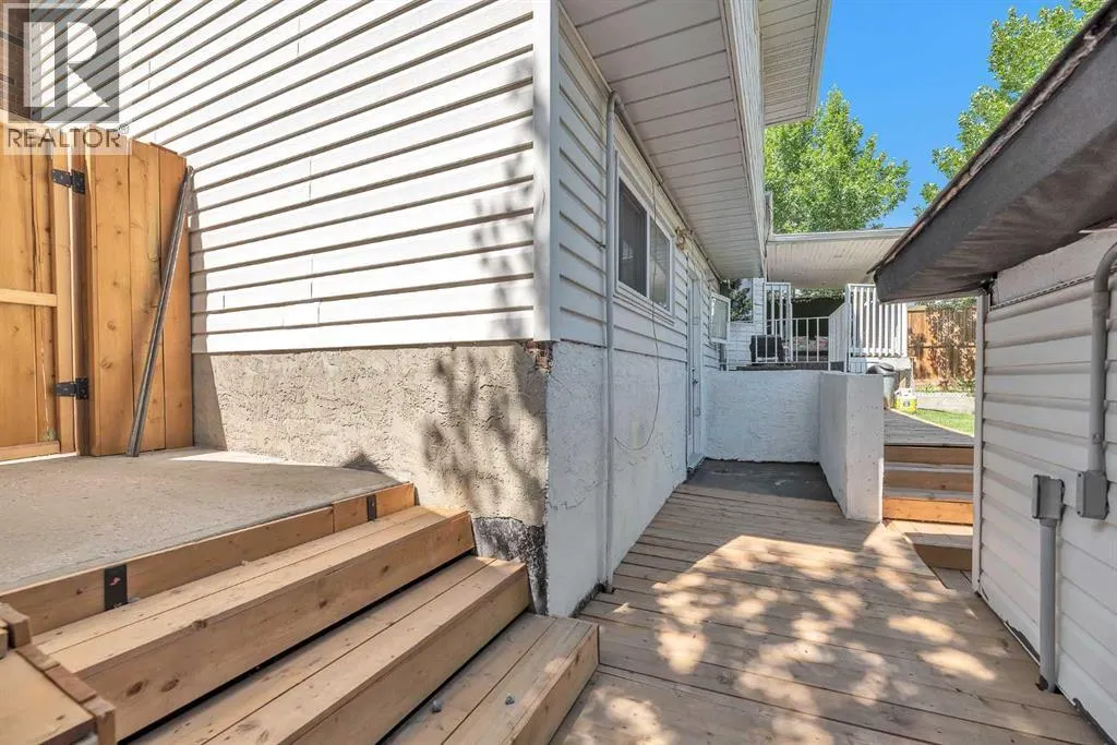 39 Templeridge Bay NE
