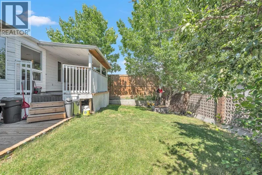39 Templeridge Bay NE