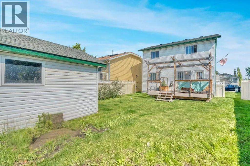 7 Springs Crescent SE