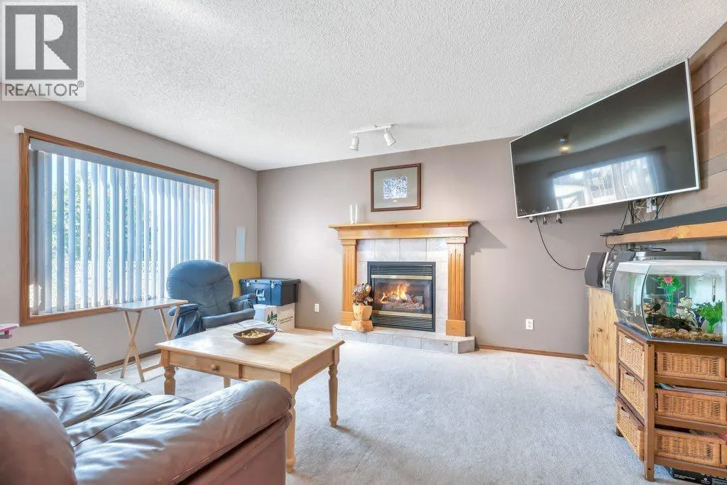 7 Springs Crescent SE