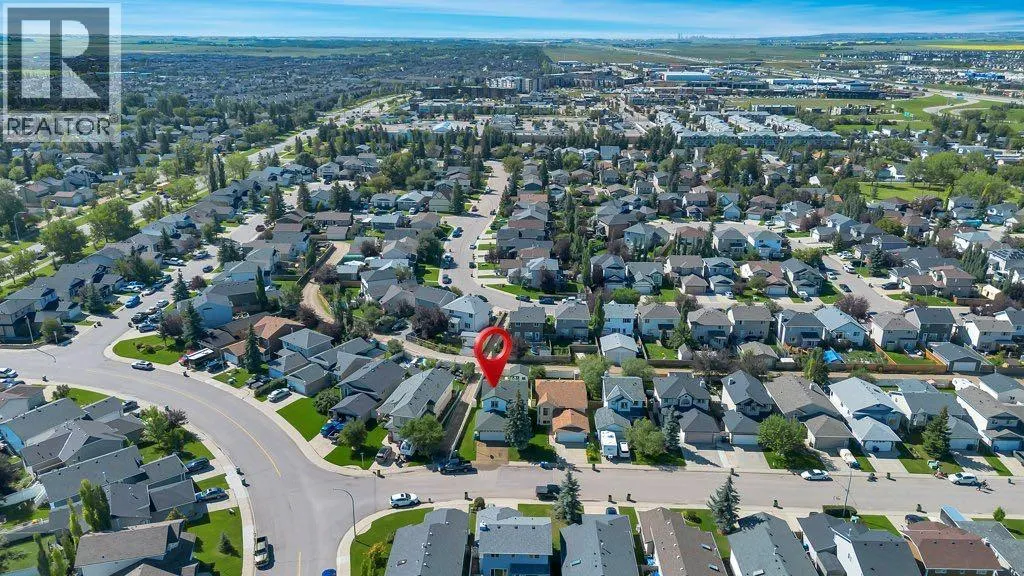 7 Springs Crescent SE