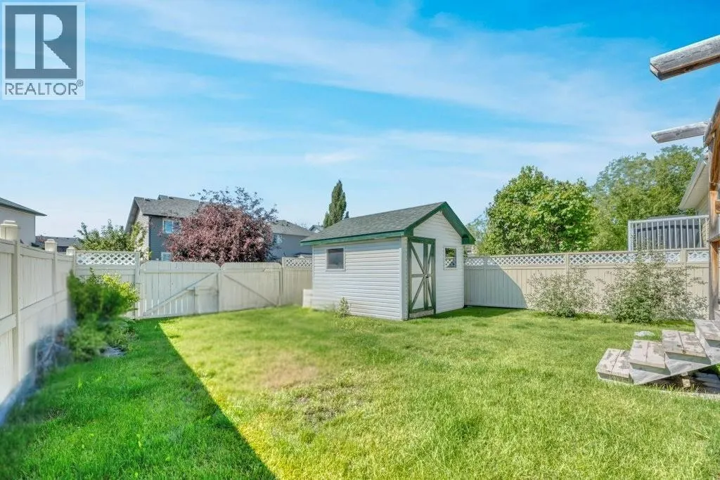 7 Springs Crescent SE