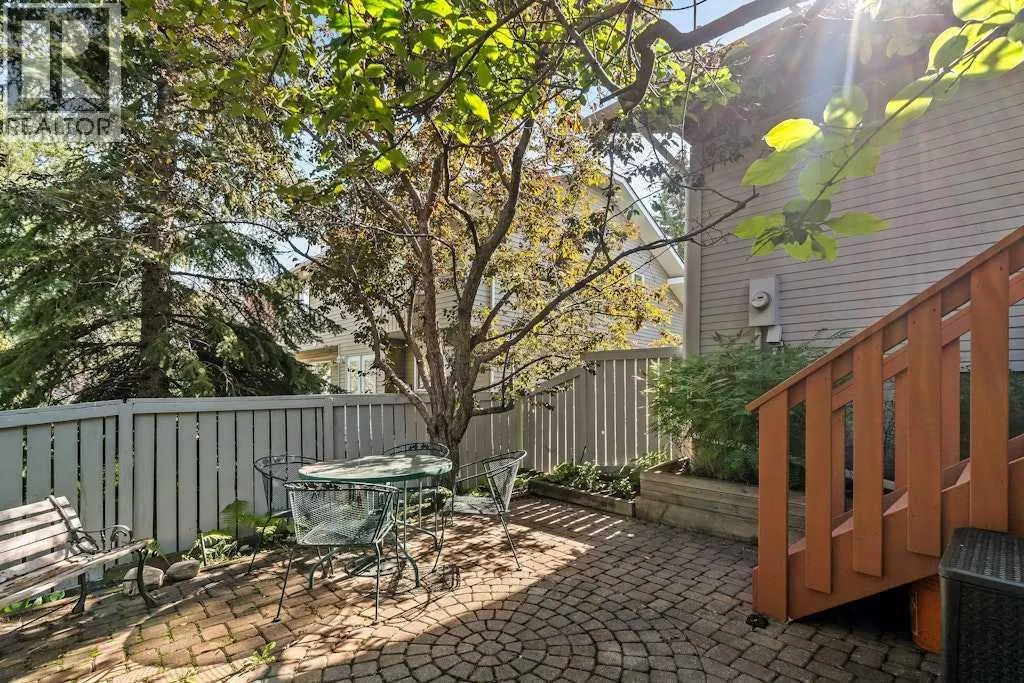 76 Stradbrooke Rise SW