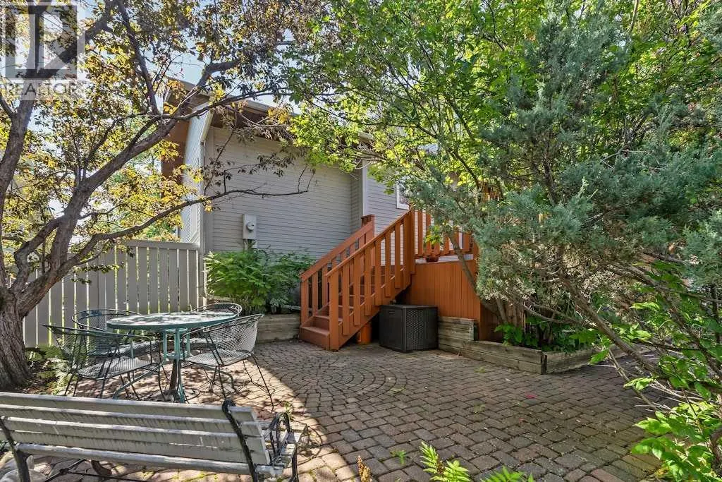 76 Stradbrooke Rise SW