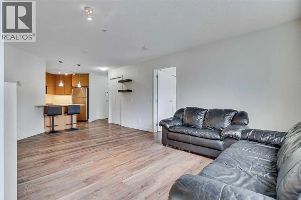113, 35 Richard Court SW